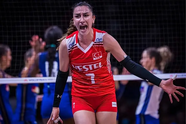 Hande Baladın: A Beacon of Turkish Volleyball